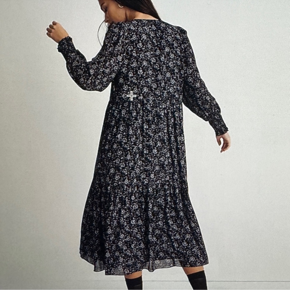 Madewell’s Georgette V-Neck Tiered Midi Dress-Enchanted Floral - Picture 3 of 8